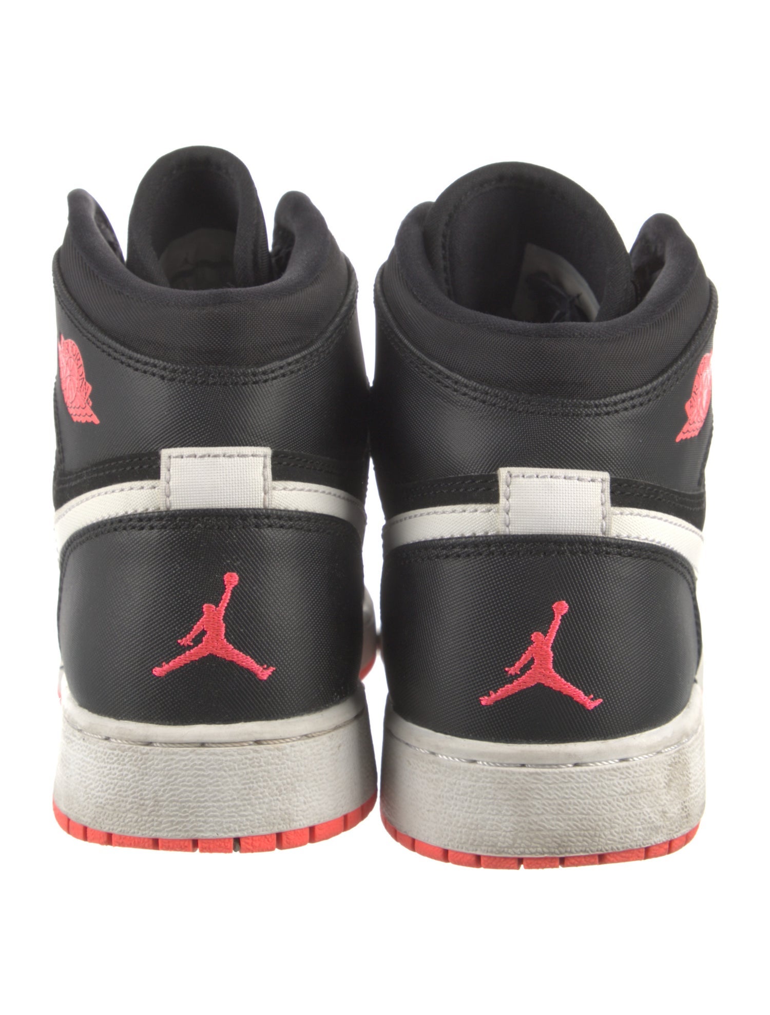 Jordan Toddler Boys' 1 Retro High Black Hot Lava (GS) High Top Sneakers